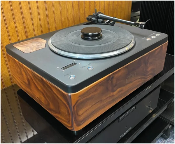 PBN Audio DP80P Turntable with SME arm left