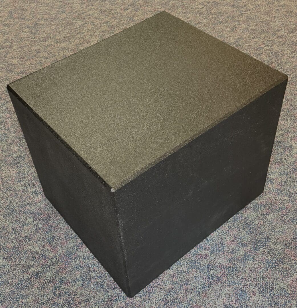 McGuire 18" 1000w Powered Sub Woofer - Image 2